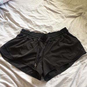 Lululemon Size 4 Shorts